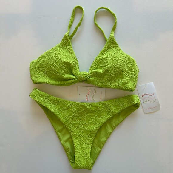 Dippin’ Daisy’s Zen top & Nocturnal bottom - Picture 1 of 4